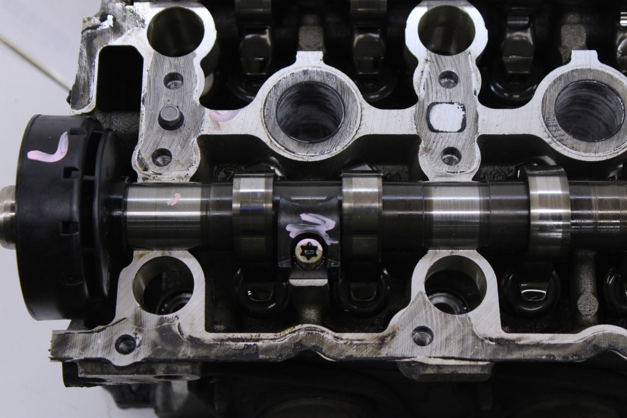 06-11 Mercedes-Benz E 350 212 Type Sdn 3.5L Gas Right Engine Cylinder Head Assy13