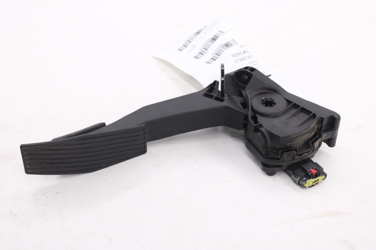 2018-22 Chevrolet Equinox LT 1.5L Accelerator Throttle Gas Pedal Sensor 841760767