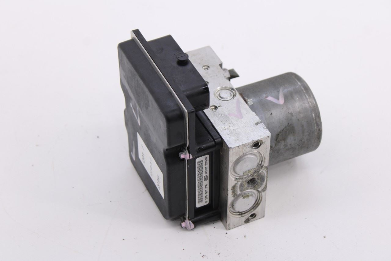 2010-2013 Mercedes-Benz E 350 Luxury 4Matic 3.5L ABS Anti Lock Brake Pump Module1