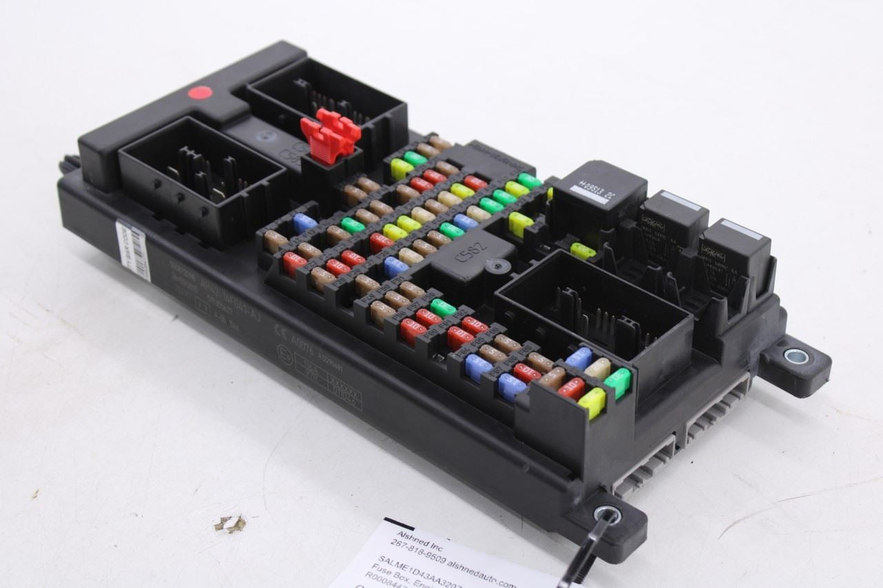2010-12 Land Rover Range Rover HSE 5.0L Cabin Instrument Panel Fuse Relay Block - Alshned Auto Parts