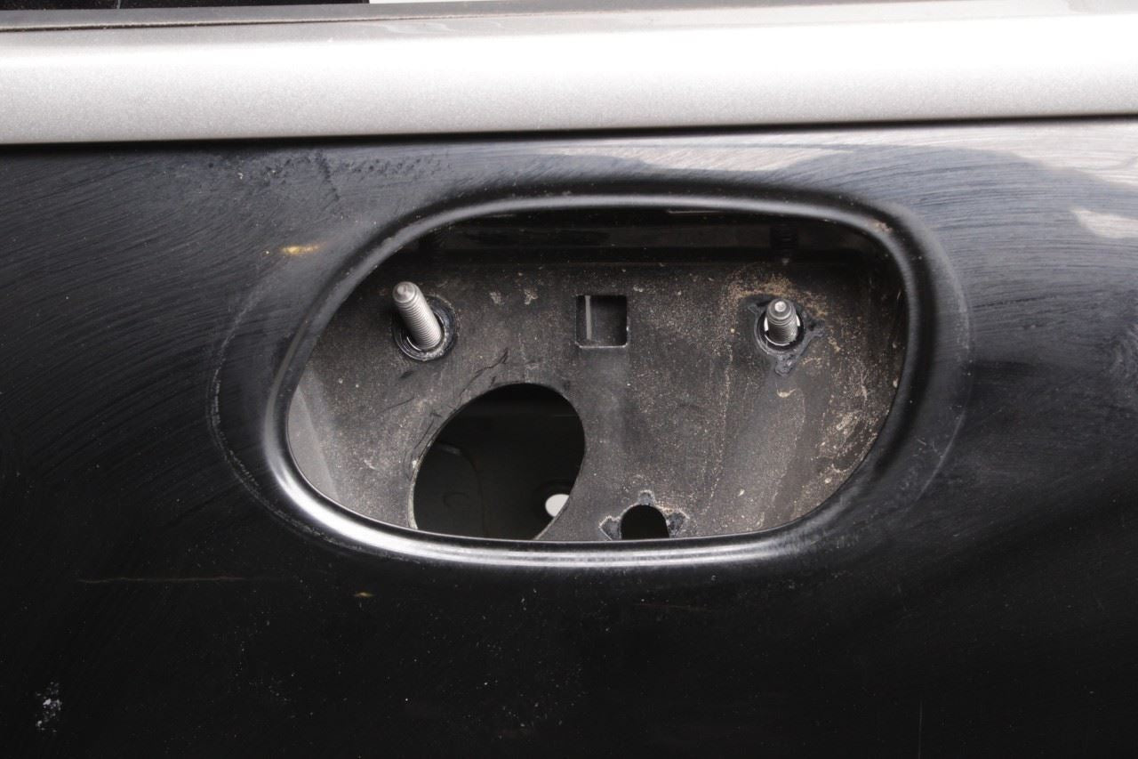 2011-2018 Porsche Cayenne Platinum Front Left Side Door Shell Panel 958831055GRV - Alshned Auto Parts
