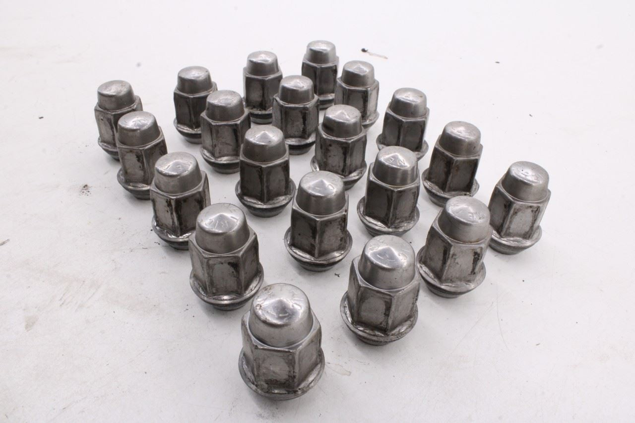 2018-2021 Chevrolet Equinox LT Wheel Lug Nut Set of 20 09598708 OEM - Alshned Auto Parts