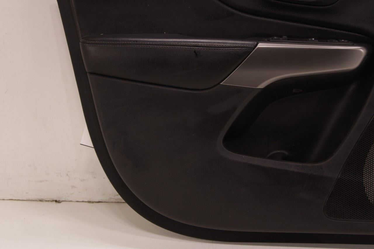 2019-2020 Jeep Cherokee Latitude Front Left Driver Door Trim Panel 6AX481X9AB - Alshned Auto Parts