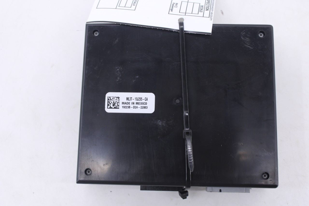 2021-2026 Ford F150 XLT Supercrew Trailer Brake Towing Module ML3T-19J295-CA OEM0