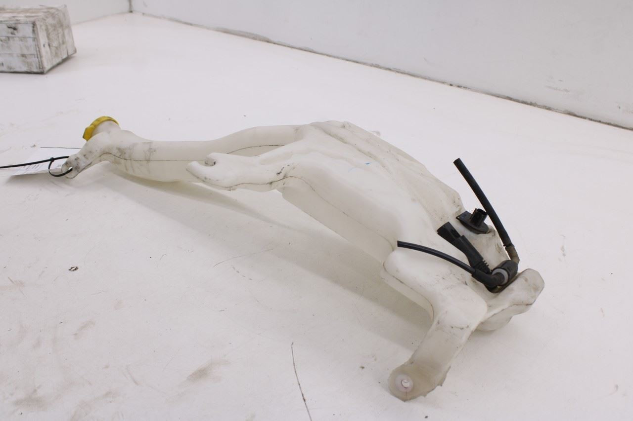 11-20 Dodge Durango SXT 3.6L Front Windshield Wiper Washer Reservoir 55079365AE6