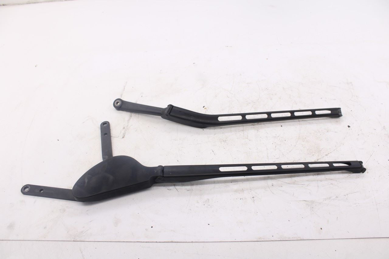 2006-2009 Mercedes-Benz CLK 350 Front Left and Right Side Windshield Wiper Arm0