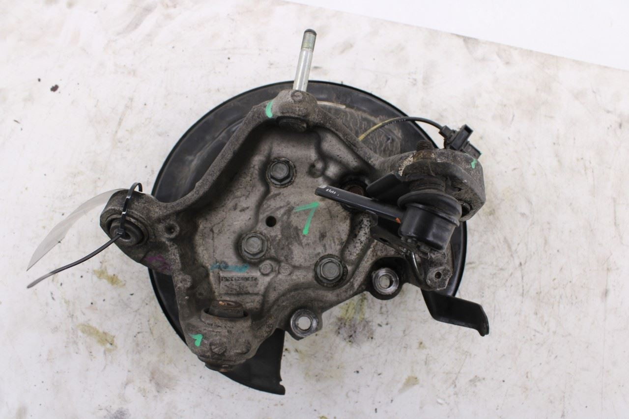 15-20 Acura TLX Tech Rear Right Passenger Side Spindle Knuckle Hub 52210-TZ3-A118