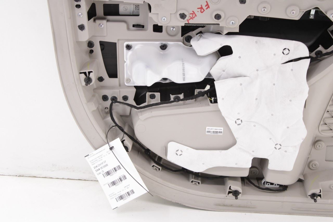 2017-2018 Chrysler Pacifica Limited Front Right Side Door Trim Panel 5RP622D2AF - Alshned Auto Parts