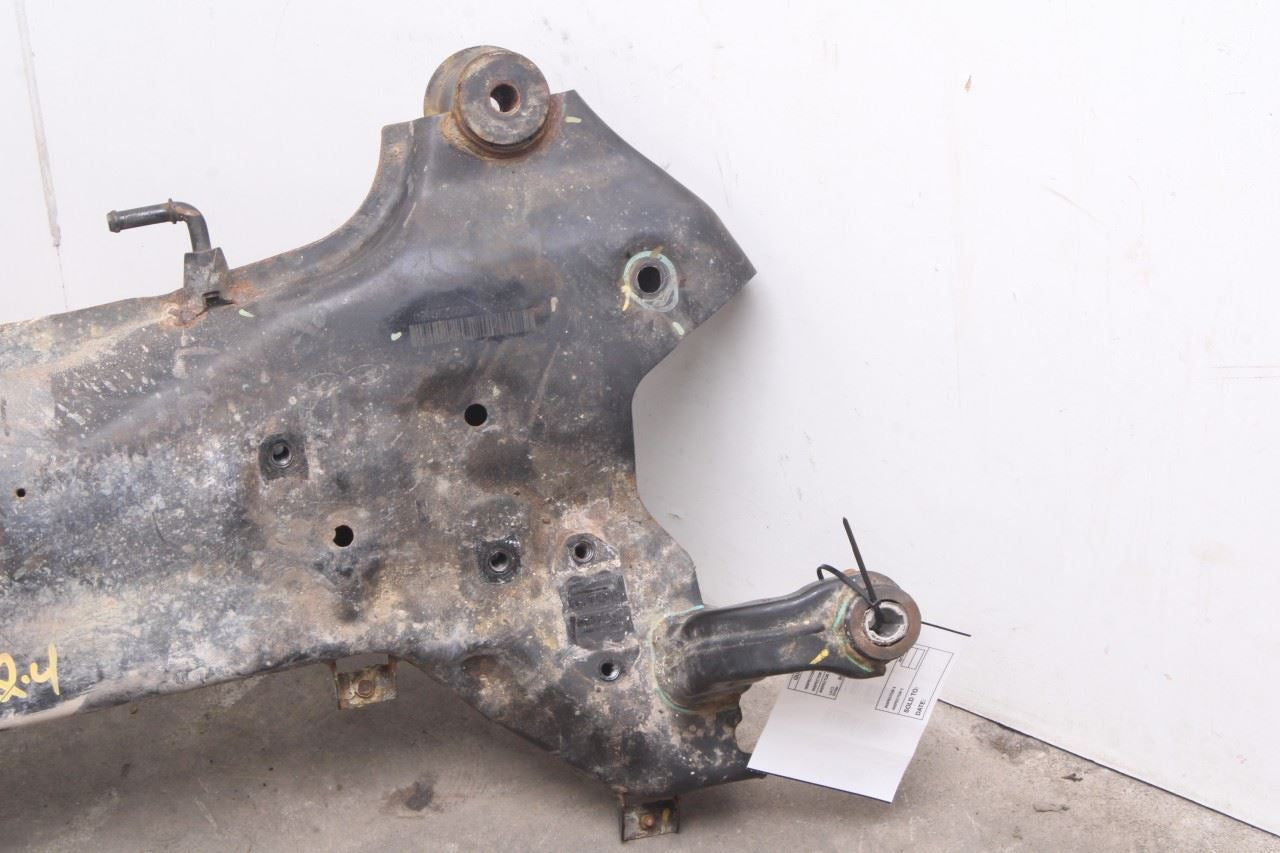 2016-2020 Kia Optima EX 2.4L FWD Front Crossmember Subframe 62405-C2051 OEM4