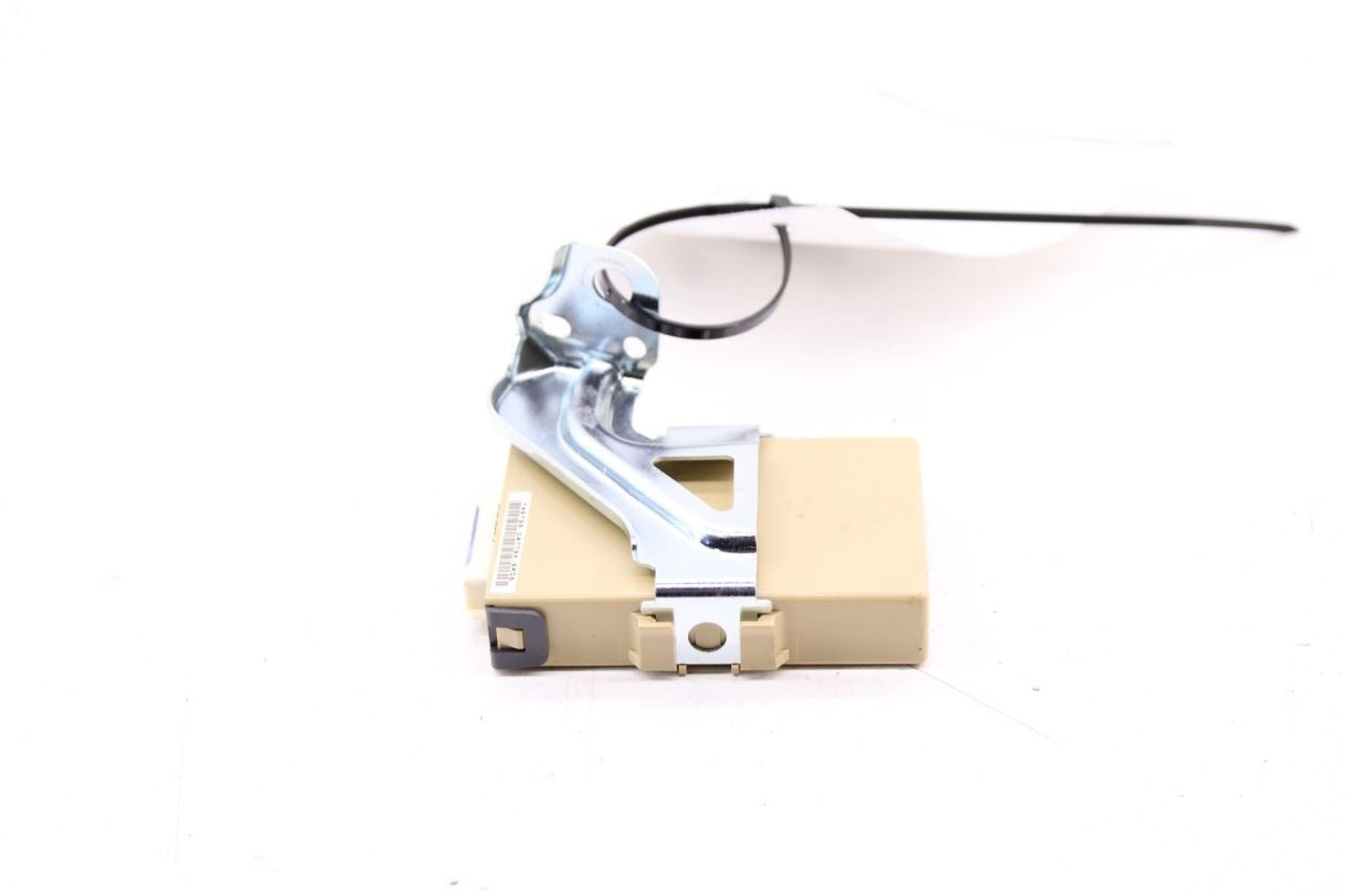 2015-2018 Toyota Tacoma Limited Network Gateway Control Module 89100-04020 OEM - Alshned Auto Parts