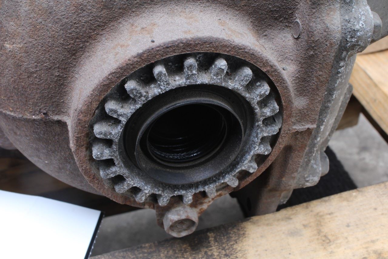 2012-2016 Subaru Impreza 2.0L AWD CVT Rear Axle Differential Carrier 3.7 ratio7