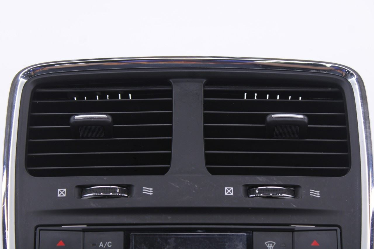 12-20 Dodge Grand Caravan GT AC Heater Temperature Climate Control w/ Air Vents1