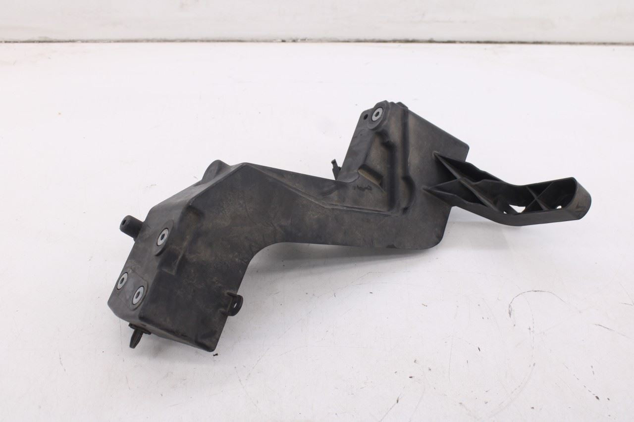 14-21 Jeep Grand Cherokee Laredo X Front RH Headlight Lamp Mount Support Bracket4