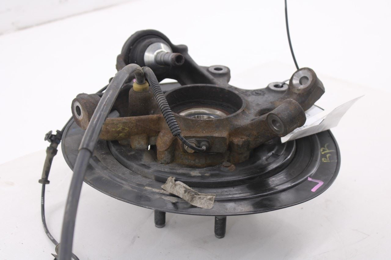 2011-15 Dodge Durango SXT AWD Rear Passenger Right Spindle Knuckle Hub 4877102AD12