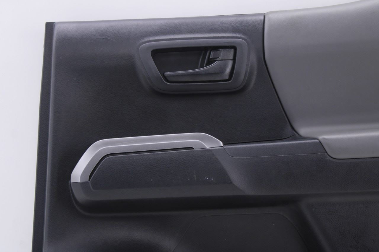 2016-2023 Toyota Tacoma SR5 Double Cab Rear Right Side Door Trim Panel *ReaD*2