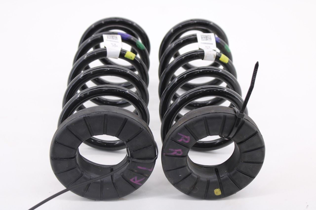 2021-2023 Hyundai Santa Fe SEL Rear Right and Left Driver Side Coil Spring Set6
