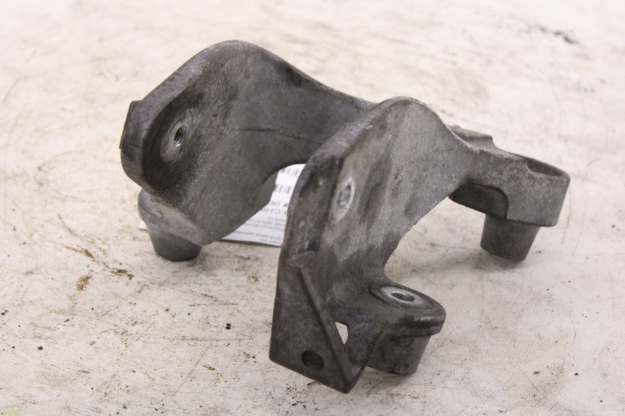 11-20 Dodge Grand Caravan GT 3.6L FWD Front Engine Mount Bracket 04809939AF OEM7