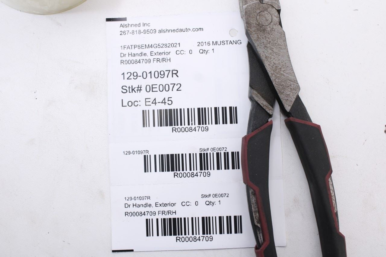15-23 Ford Mustang Convertible V6 3.7L RWD Front Right Side Door Exterior Handle - Alshned Auto Parts