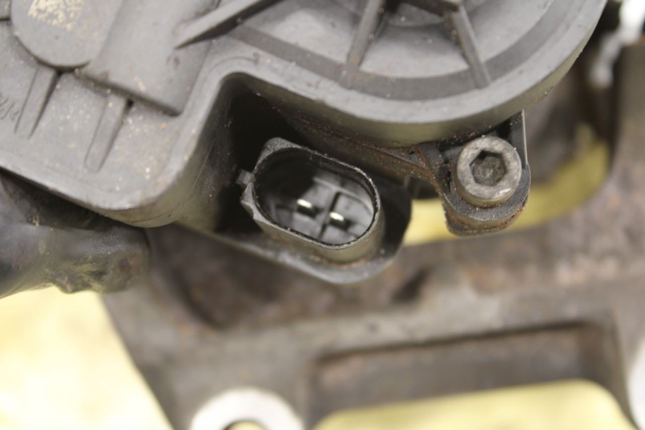 2018-2023 Volkswagen Atlas S 3.6L Rear Left Disc Brake Caliper 3Q0-615-423-A OEM - Alshned Auto Parts