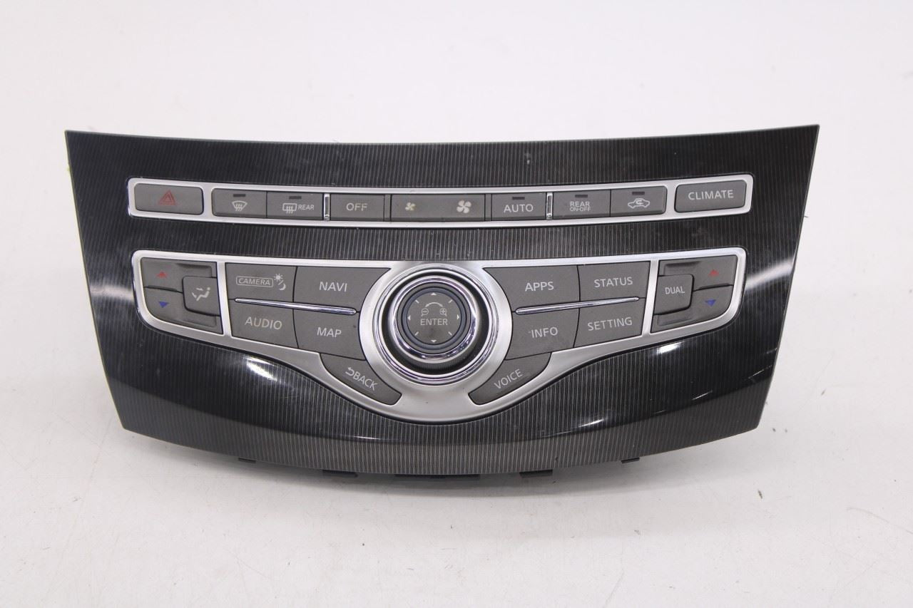2016-2019 Infiniti QX60 Radio Navigation and Temperature Climate Control Panel0