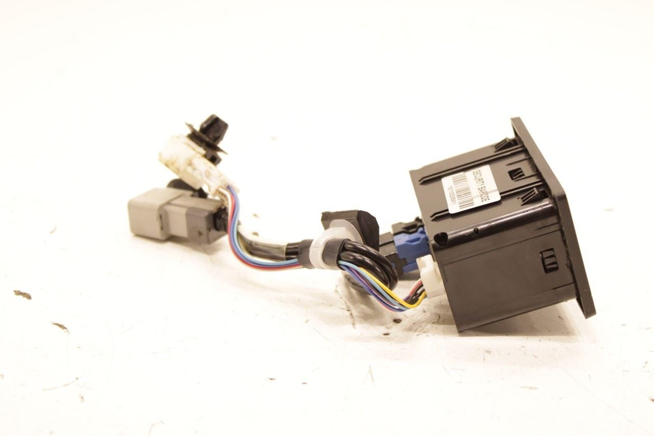 2015-20 Infiniti Q50 Premium Center Console Tray AUX Box w/ USB Port 284H3-4GA0C - Alshned Auto Parts