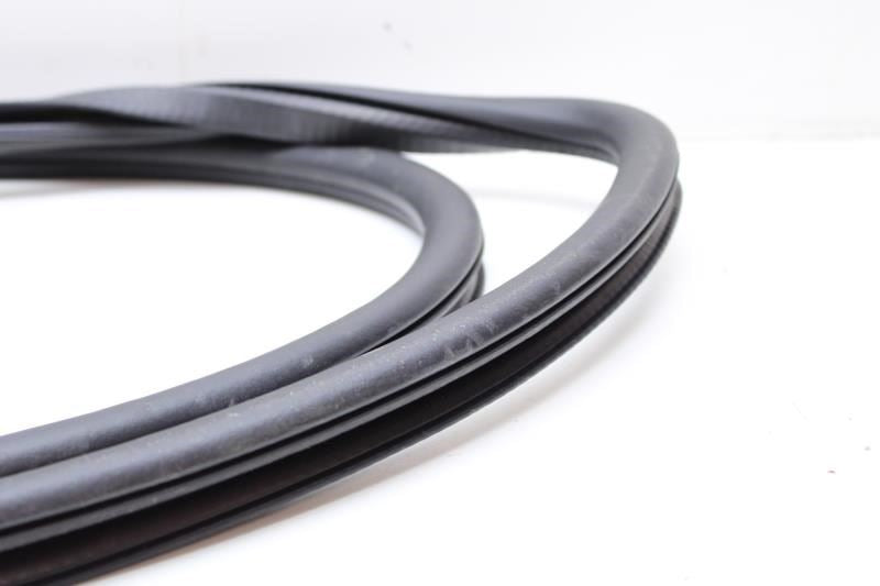 2019-2023 Jeep Cherokee Rear Right Door Weatherstrip On Body 05056309AA OEM - Alshned Auto Parts