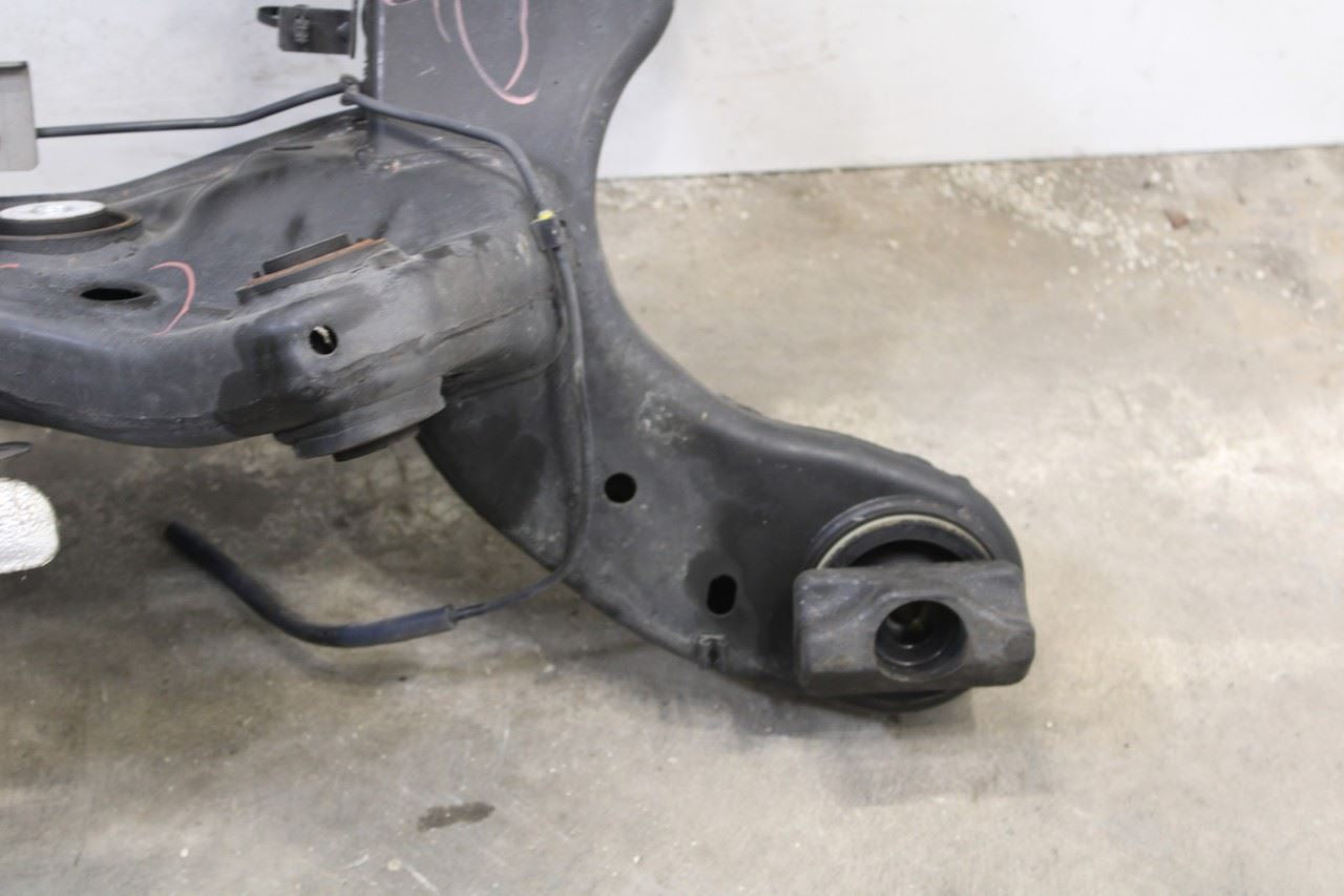 2017-2020 Maserati Ghibli RWD Rear Suspension Crossmember Subframe 670037633 OEM - Alshned Auto Parts