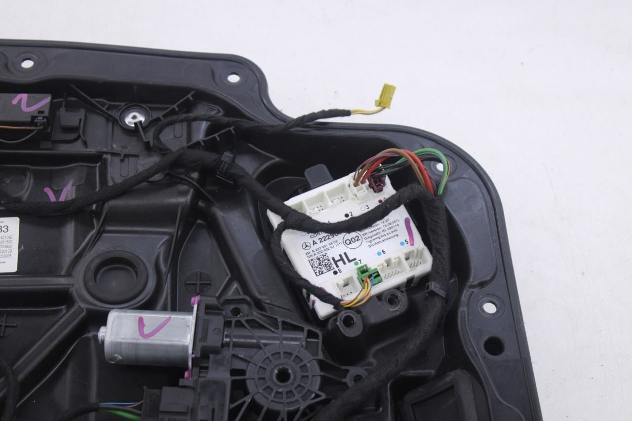 15-21 Mercedes-Benz C300 4Matic RR LH Door Window Regulator w/ Carrier and Motor3