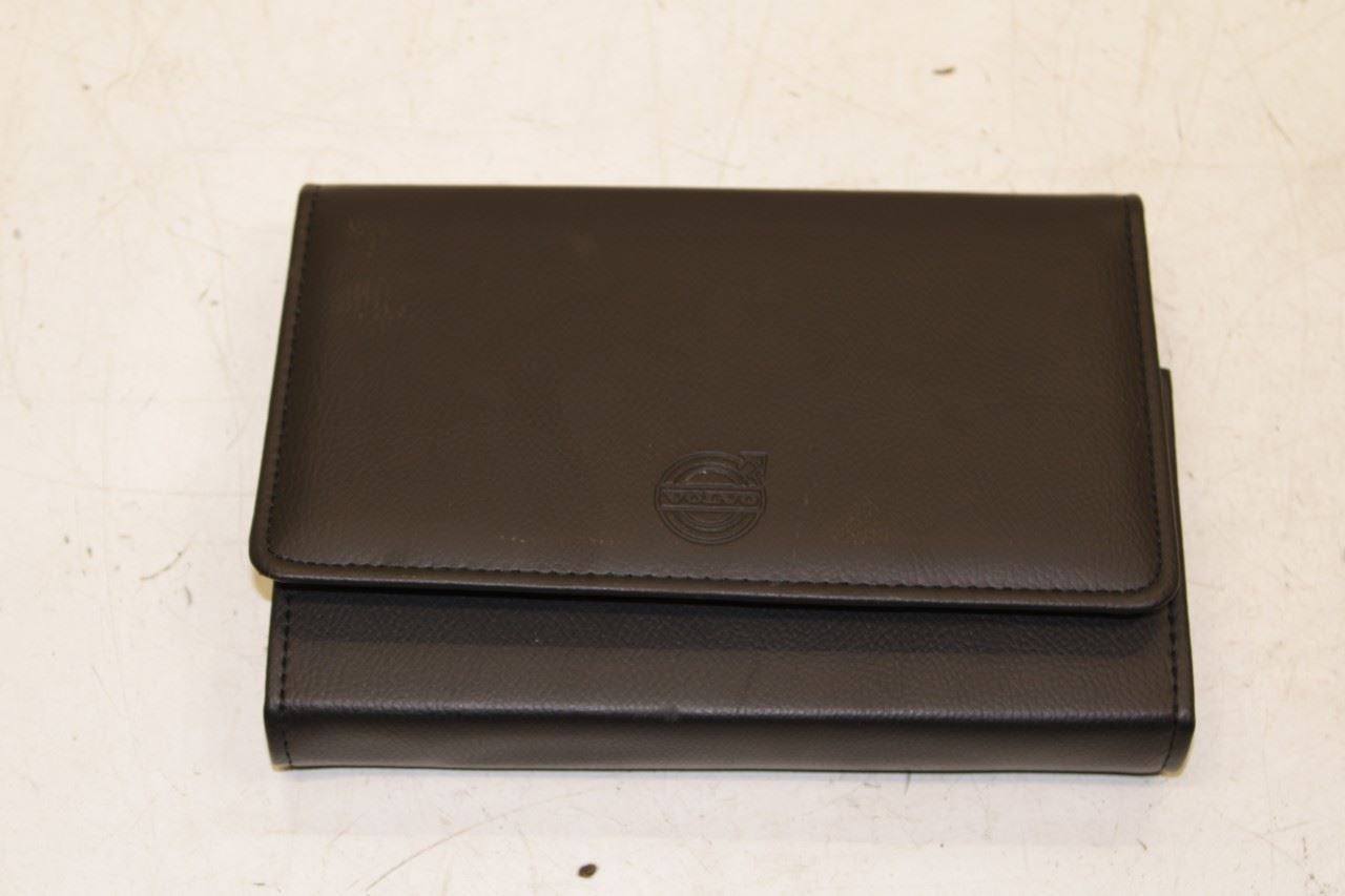 2015 Volvo S60 Owners Manual Set with Case R72092 - Alshned Auto Parts