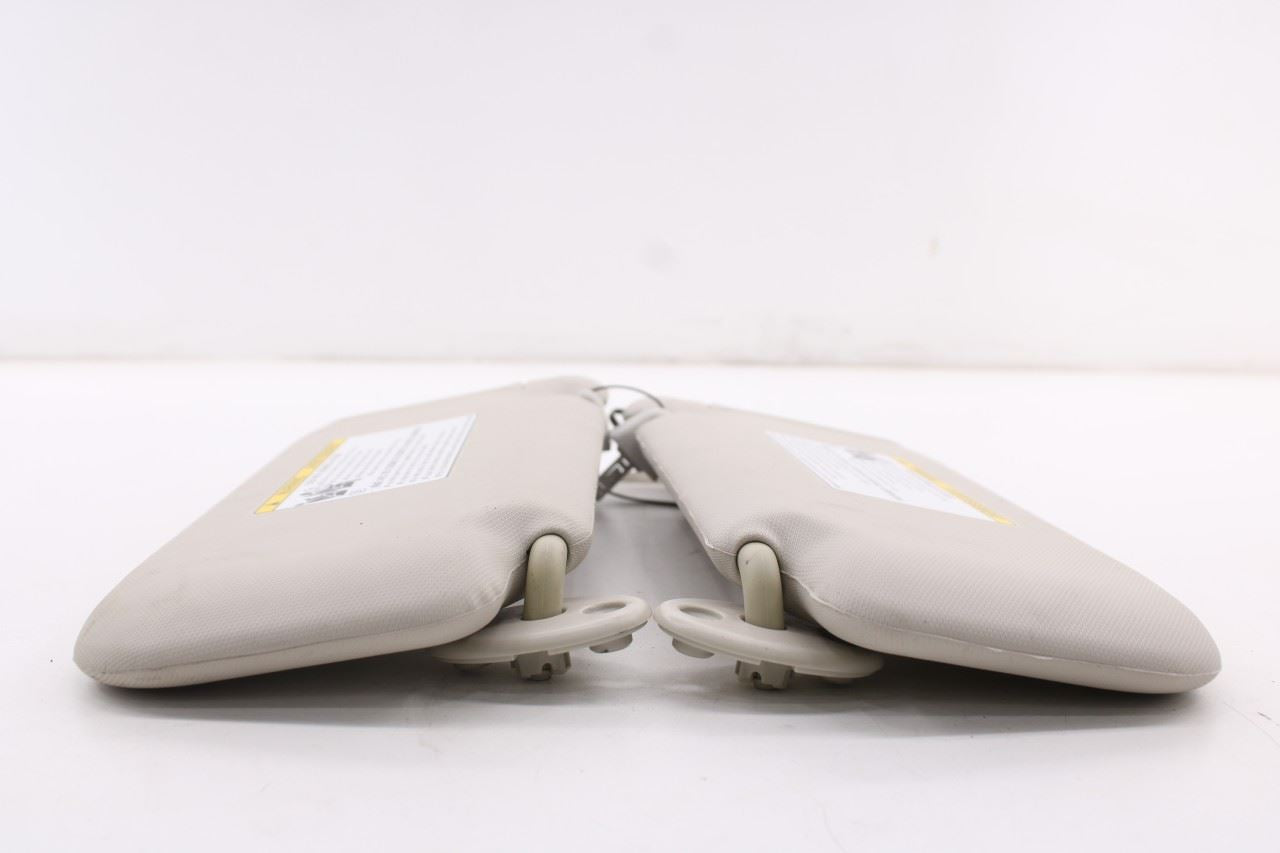 2022-24 Toyota Corolla LE 2.0L Front Right and Left Side Sun Visor Set w/ Mirror9