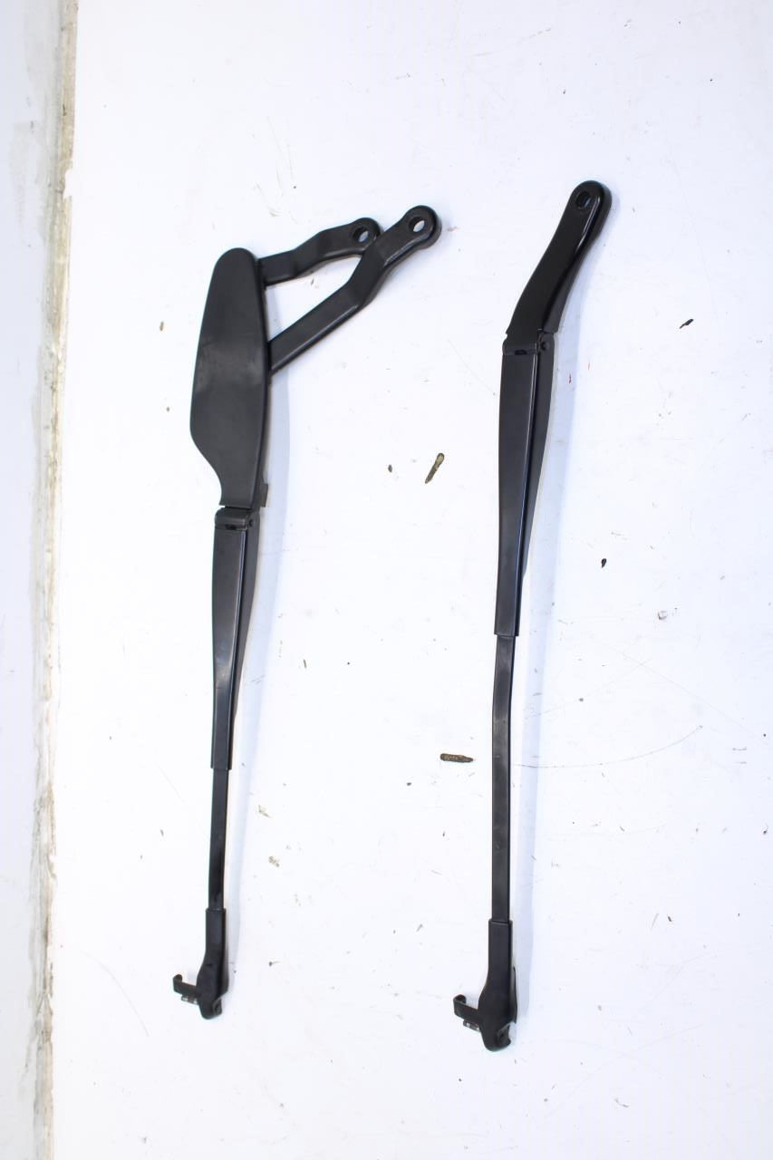 2007-2013 Mercedes-Benz S550 Front Left and Right Wiper Arm 221-820-01-44 OEM - Alshned Auto Parts