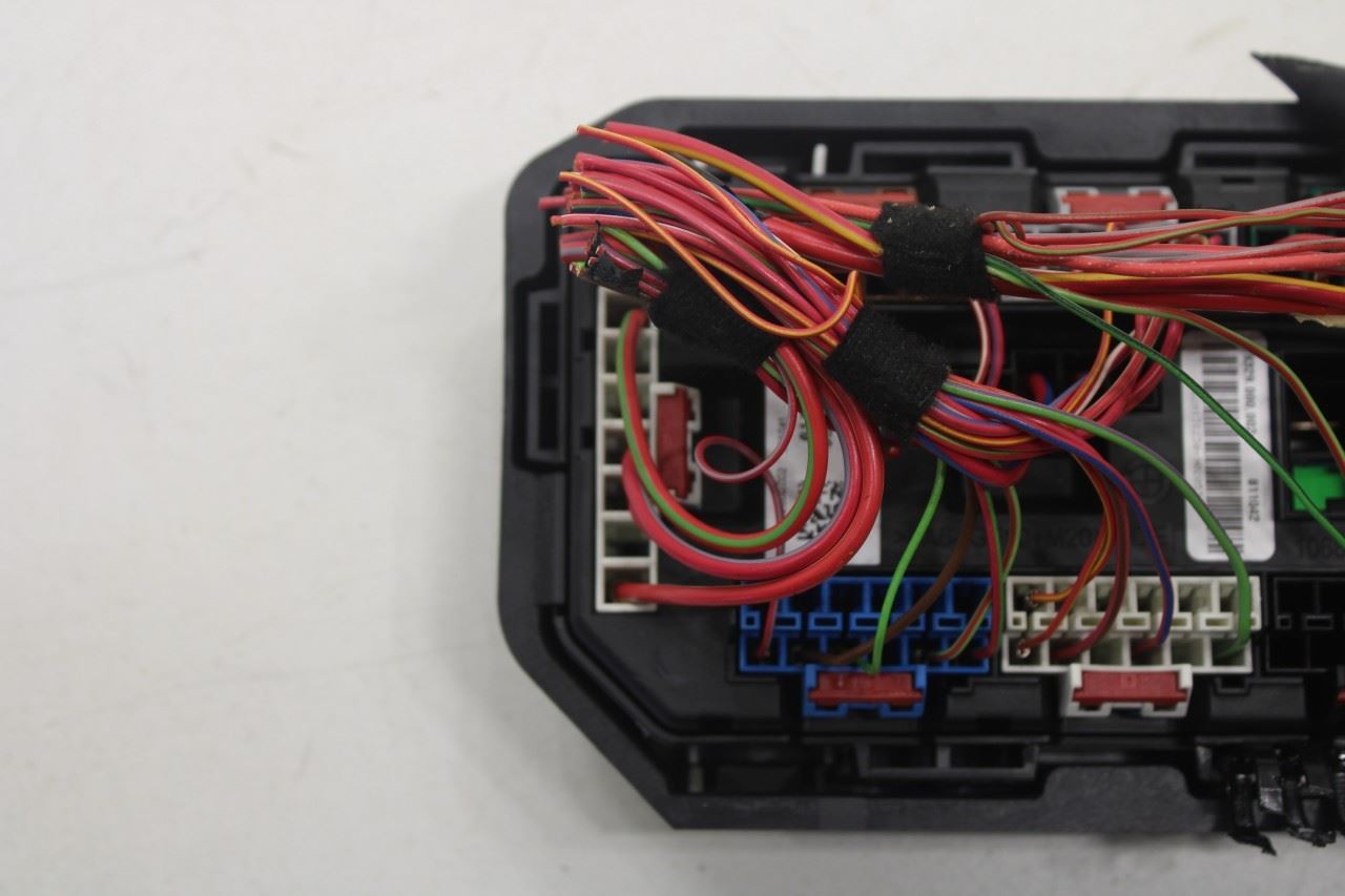 2014-18 BMW X5 xDrive35i 3.0L Front Cabin Power Distribution Fuse Main Relay Box - Alshned Auto Parts