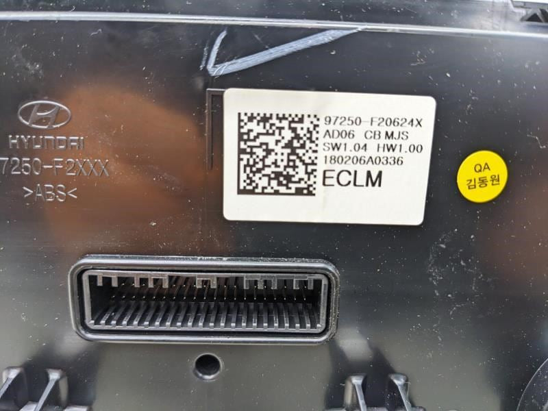 2017-18 Hyundai Elantra AC Heater Temperature Climate Control 97250-F20624X OEM7