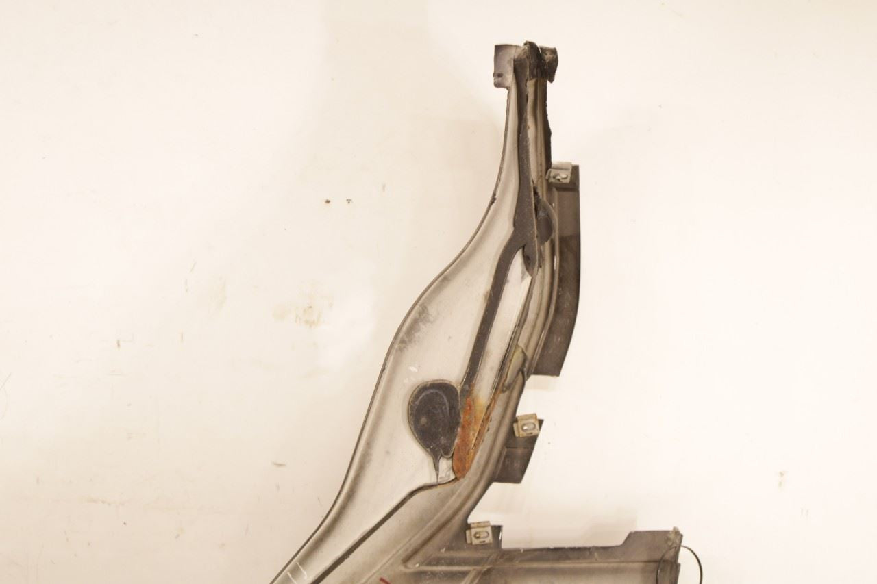 97-04 Chevrolet Corvette RH Lower Door Opening Trim Rocker Panel 10444702 *ReaD* - Alshned Auto Parts