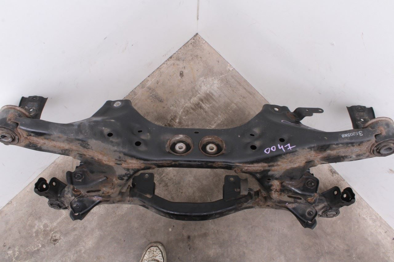 14-16 Subaru Impreza Sport Premium 2.0L AWD Rear Crossmember Subframe 20152SG0118