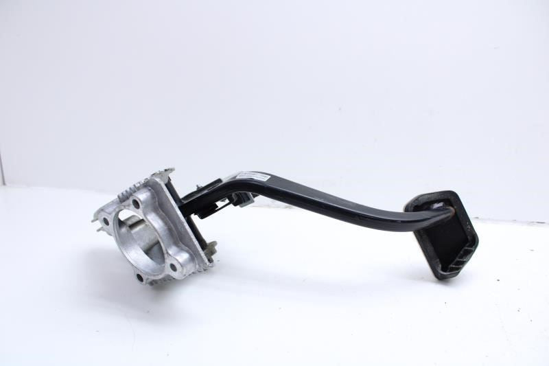 2002-2009 Land Rover Range Rover 4.2L Brake Pedal w/ Bracket SKB500220WQD OEM - Alshned Auto Parts