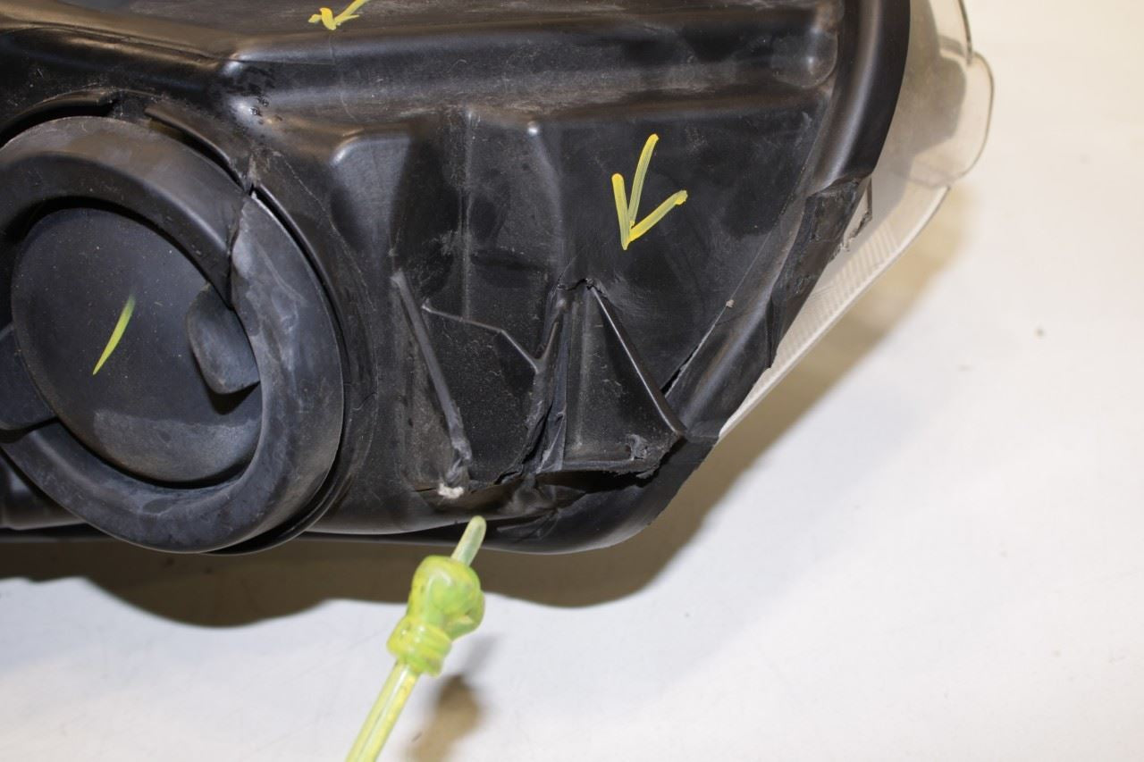 20-22 Ford Escape SEL Passenger Right Headlight Lamp LJ6B-13W029-BF *ReaD AS IS* - Alshned Auto Parts