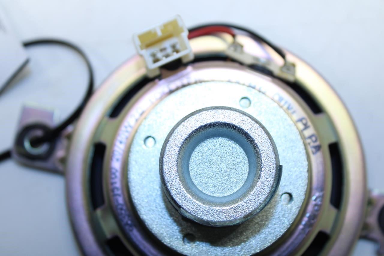 2018-2023 Kia Stinger GT1 Center Dash Instrument Panel Audio Speaker 96350-J5100 - Alshned Auto Parts