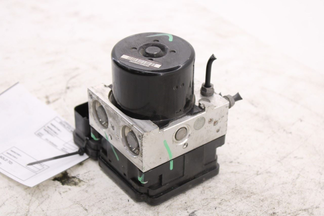 2016-2018 Volkswagen Jetta Sport 1.8L ABS Anti Lock Brake Pump Control Module0