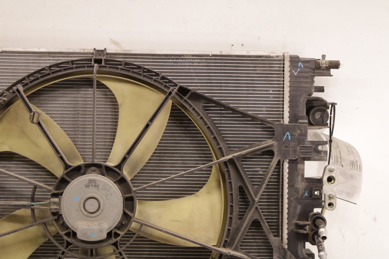 14-18 RAM 2500 Tradesman 6.4L Engine Radiator w/ Cooling Fan Assy 68232742AB OEM - Alshned Auto Parts