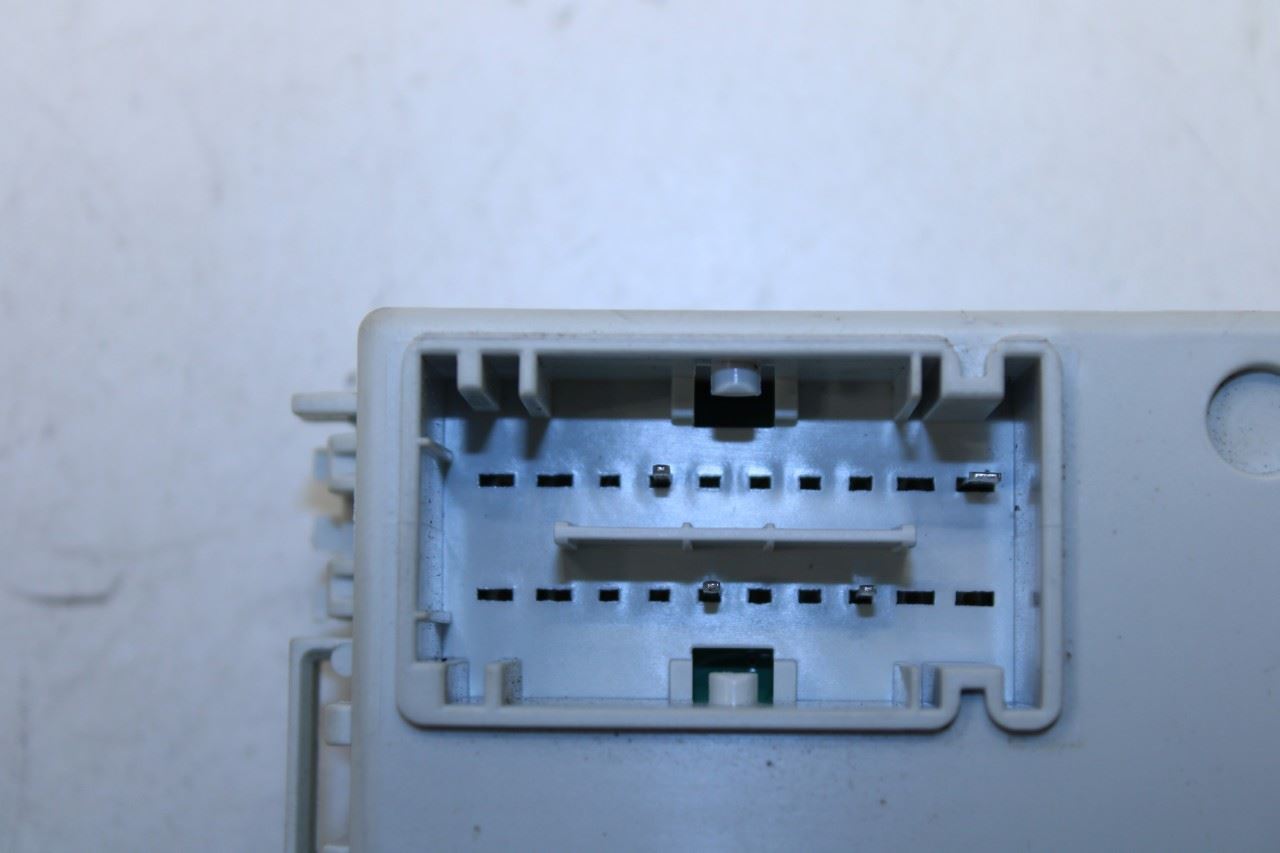 2016 Jeep Cherokee 75th Anniversary 3.2L Body Control Module BCM Fuse Relay Box - Alshned Auto Parts