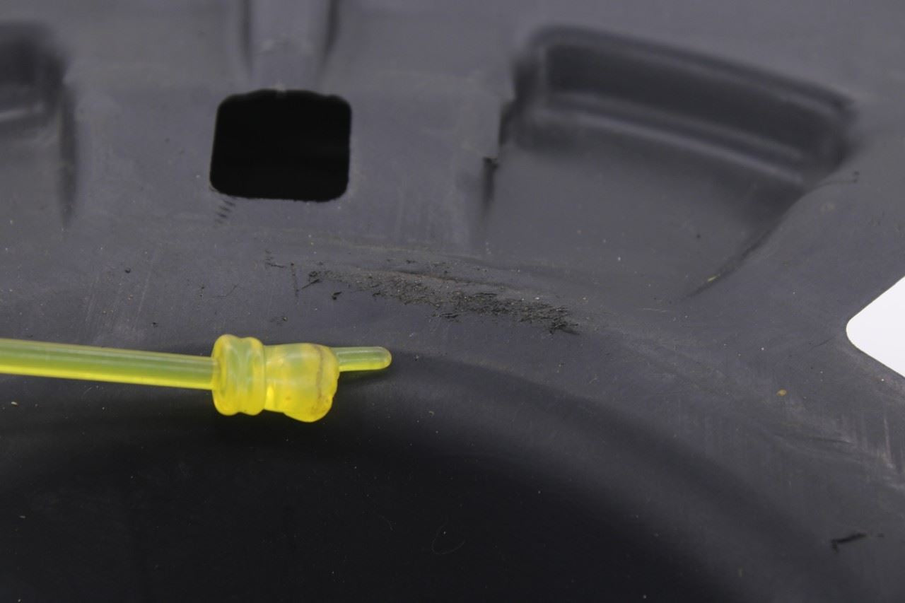 2006-20 Dodge Grand Caravan GT 3.6L FWD Spare Tire Carrier Upper and Lower Cover13