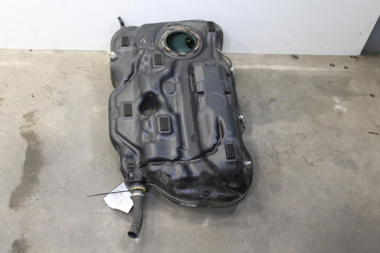 2019-2023 Jeep Renegade 2.4L Fuel Gas Tank 12.7 US Gallons 68568868AA OEM - Alshned Auto Parts