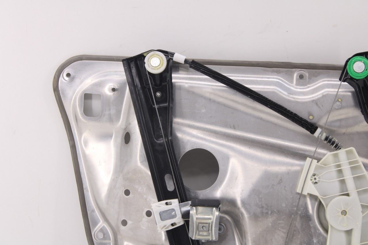 08-14 Mercedes-Benz C350 Sport FR RH Door Window Regulator w/ Carrier and Motor - Alshned Auto Parts