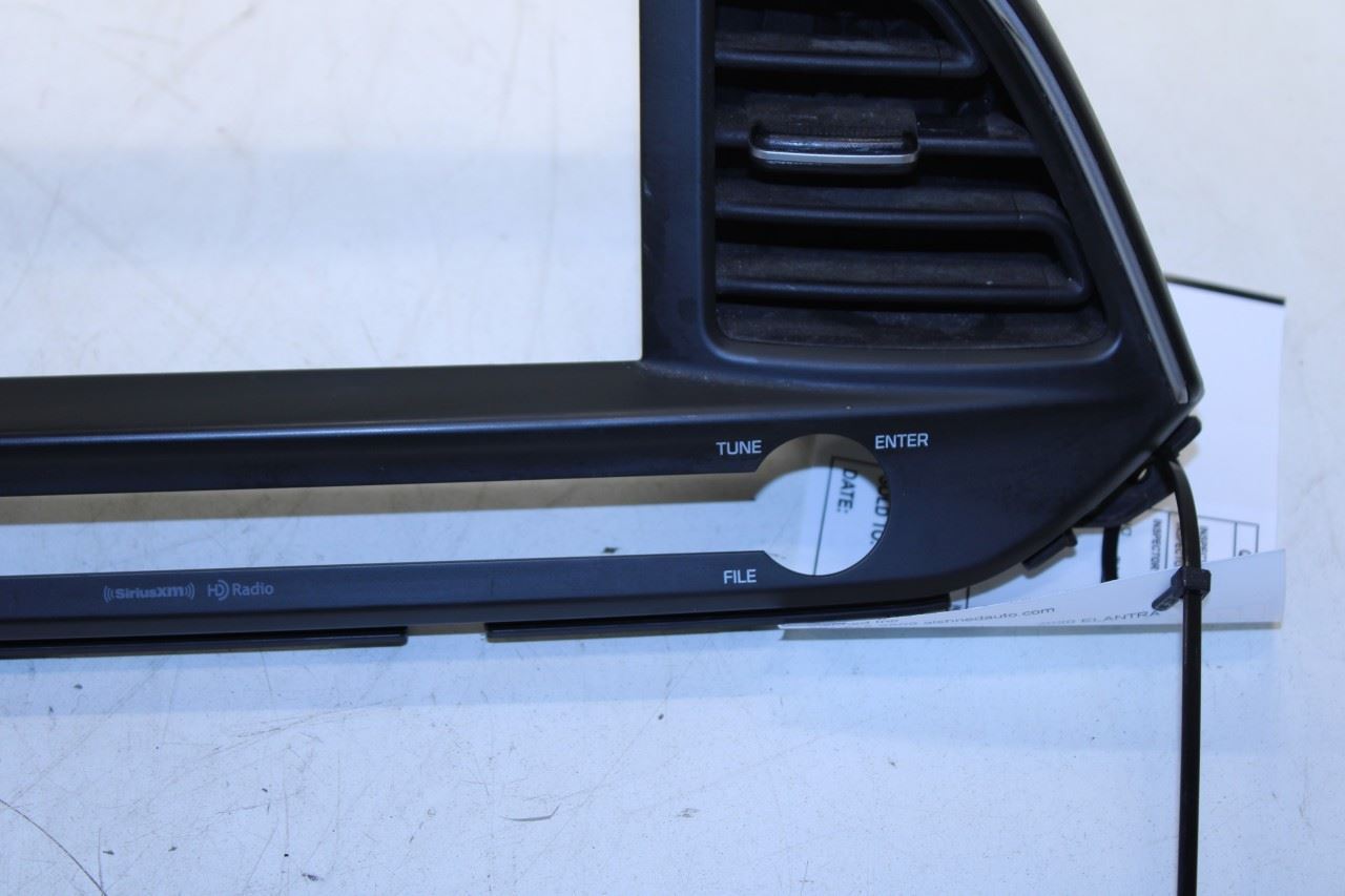 2019-2020 Hyundai Elantra SEL Dash Center Screen Bezel Trim w/ Air Vents Grilles - Alshned Auto Parts