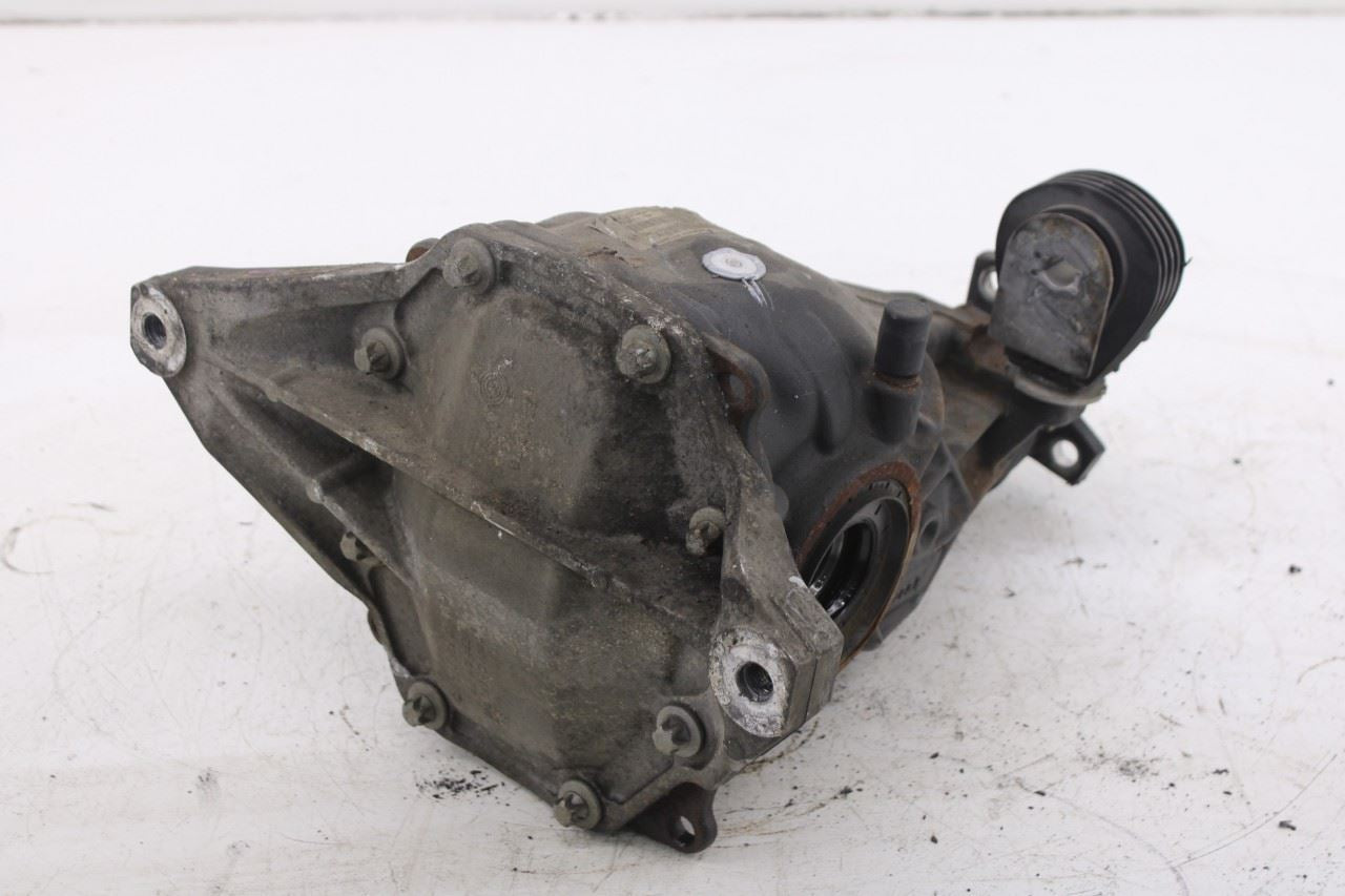 2016-17 Mercedes-Benz C300 4Matic 2.0L AWD Rear Differential Carrier 3.07 ratio6