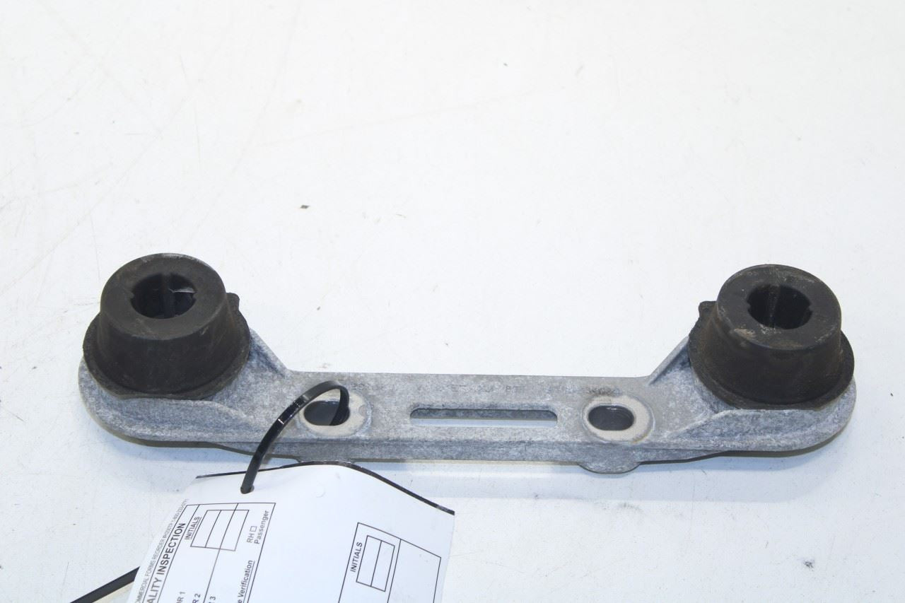 19-24 Cadillac XT4 Premium Rear RH Side Exhaust System Muffler Insulator Bracket - Alshned Auto Parts