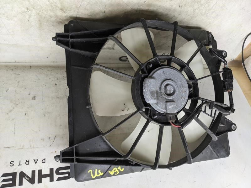 15-16 Honda CR-V 2.4L Left Radiator Cooling Fan Motor Assembly 19015-5LA-A01 OEM - Alshned Auto Parts