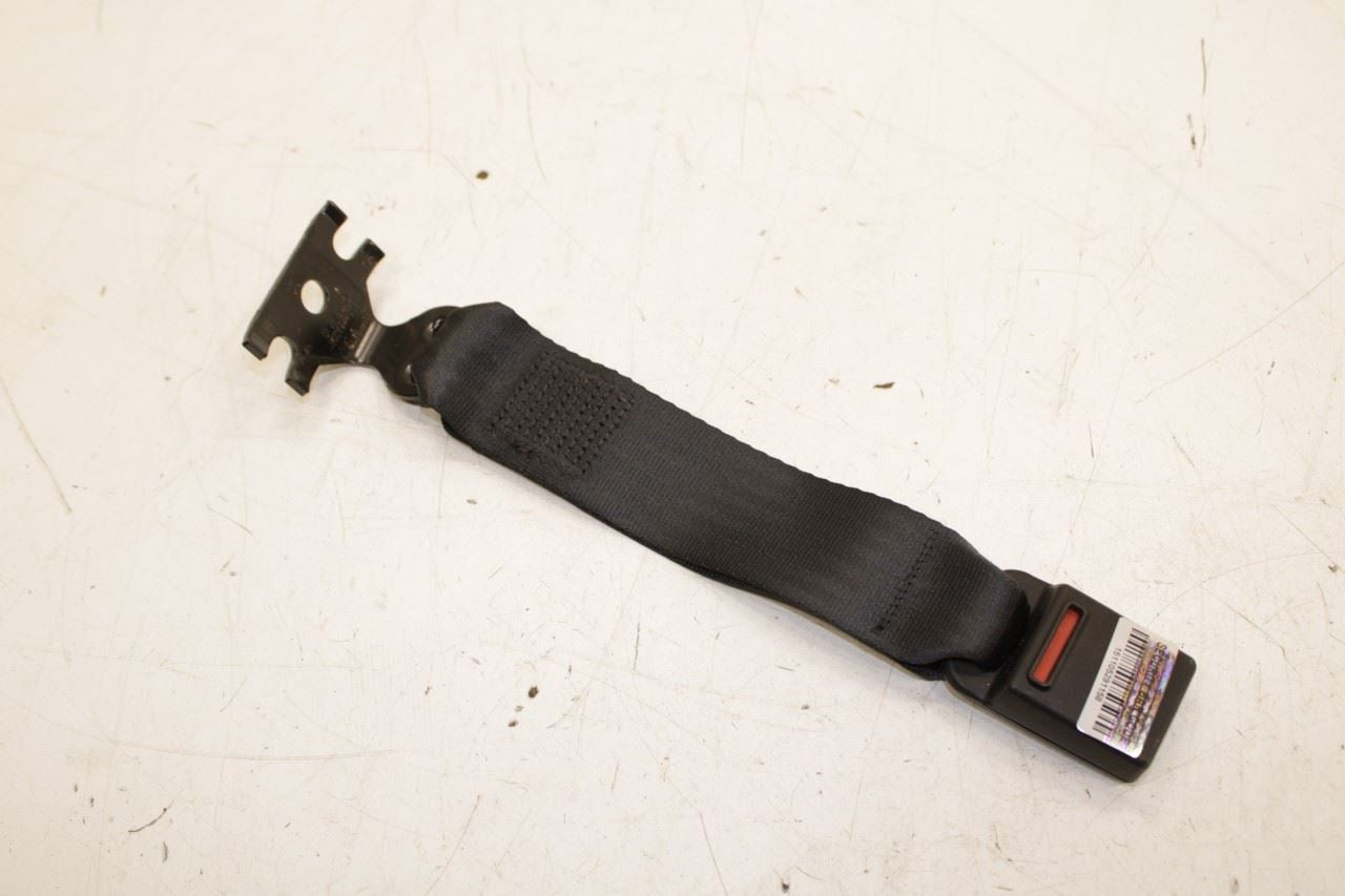 14-21 Maserati Ghibli S Q4 Rear Right and Left Side Center Seat Belt Buckle Set - Alshned Auto Parts