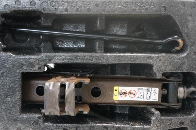 2011-16 Jeep Grand Cherokee Lift Jack and Tool Kit w/ Foam Holder 68068665AC OEM - Alshned Auto Parts